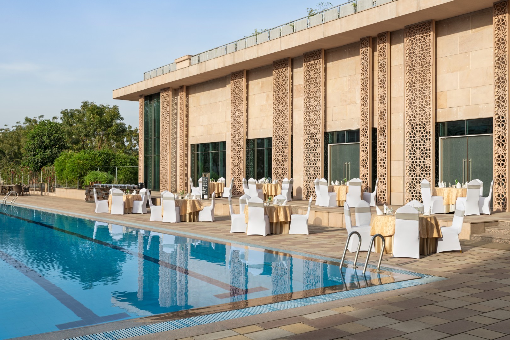 Ramada By Whydham - Motera Ahmedabad (25)