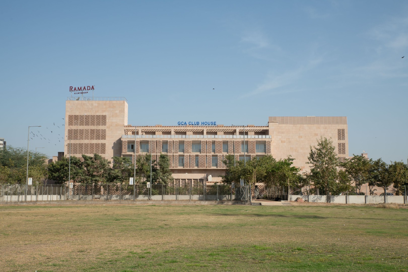 Ramada By Whydham - Motera Ahmedabad (27)