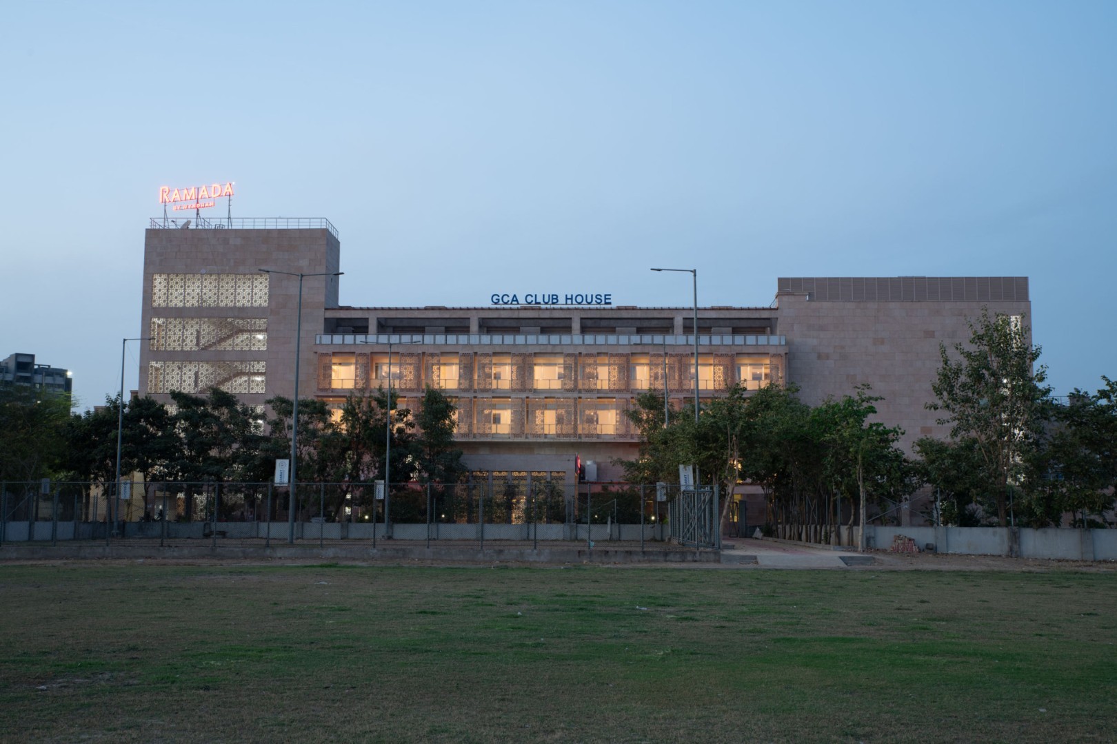 Ramada By Whydham - Motera Ahmedabad (28)