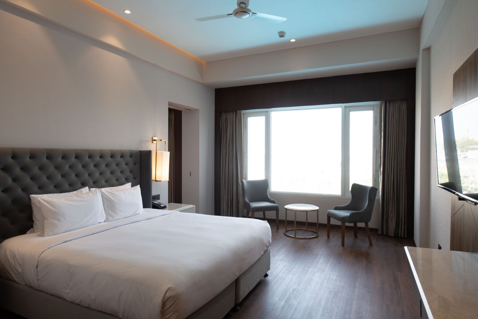 Ramada By Whydham - Motera Ahmedabad (4)