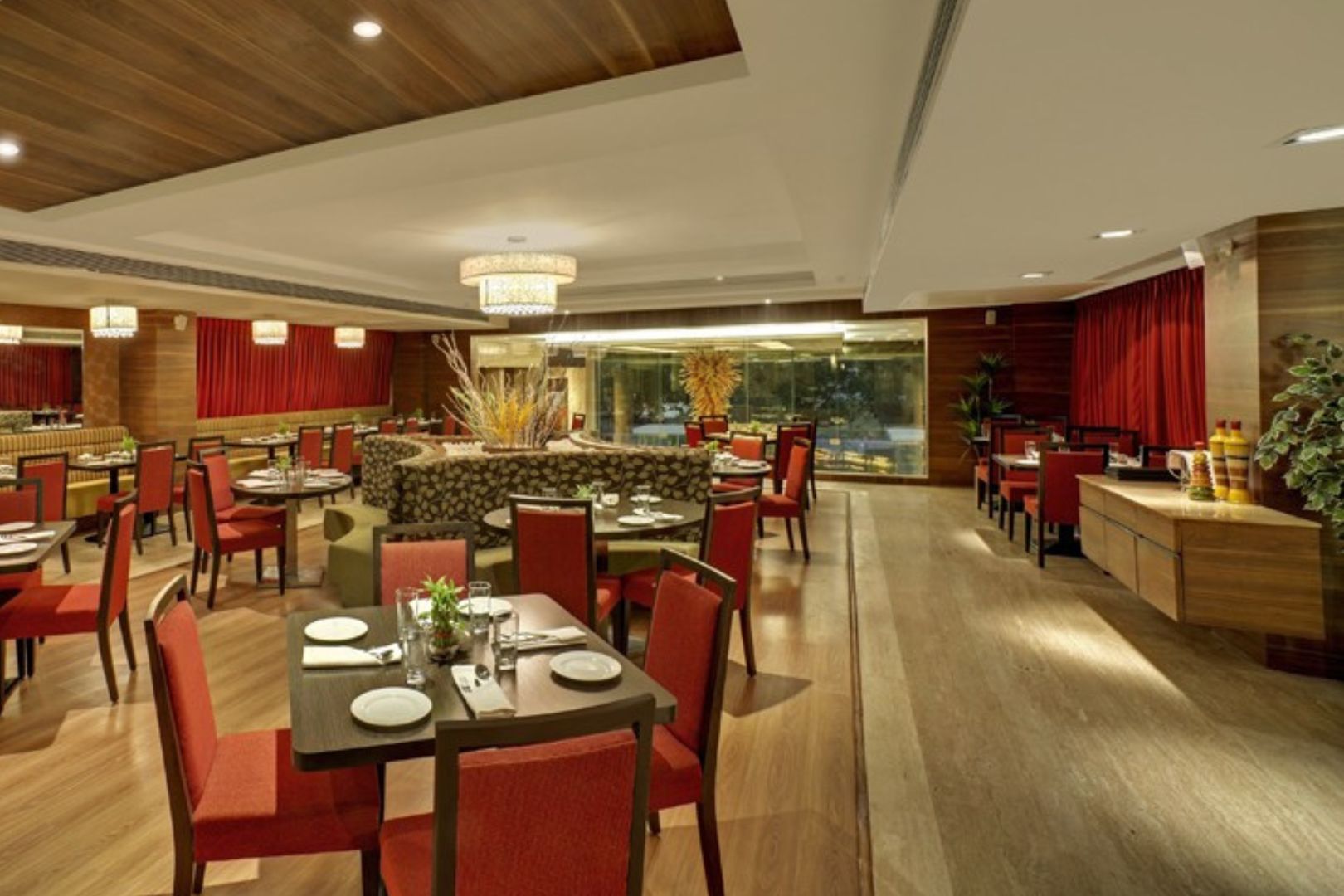 Ramada By Whydham - Prahladnagara Ahmedabad (13)